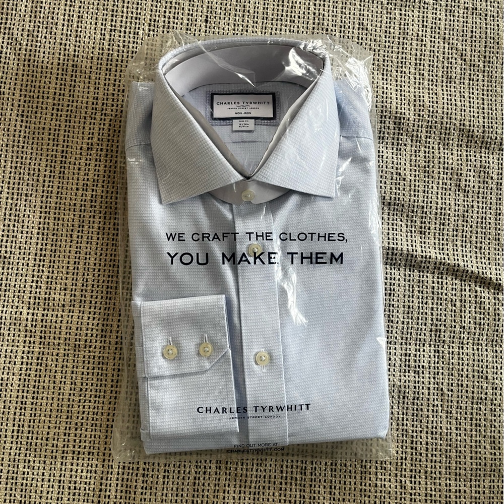 Charles tyrwhitt shirt 16 in light blue Kensington